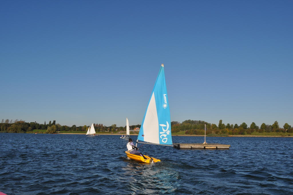Thuiskomen, Genieten Aan Het Water 马泽克 客房 照片